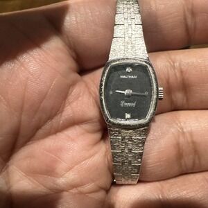 Running Vintage Waltham Black Dial Diamond Quartz‎ Womens Watch New Battery